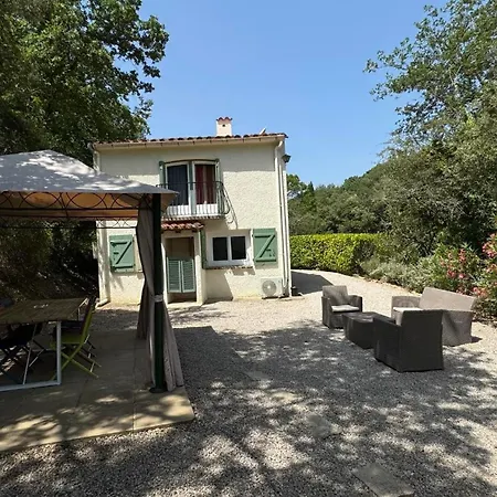 Maison Avec Piscine Chauffee Entre Et Montagne Montauriol (Pyrenees-Orientales)